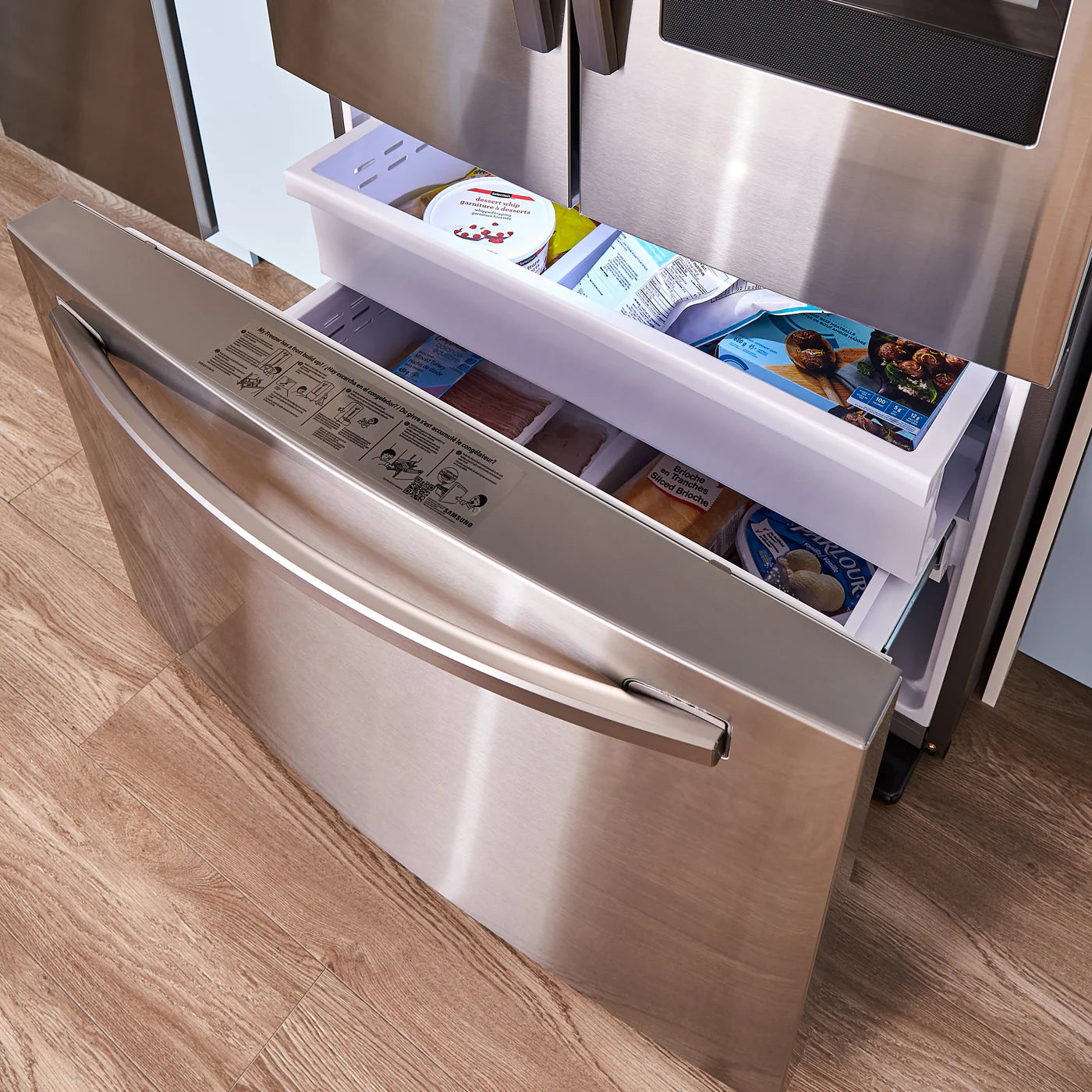 Samsung Refrigerator 36" Stainless steel RF27T5501SR